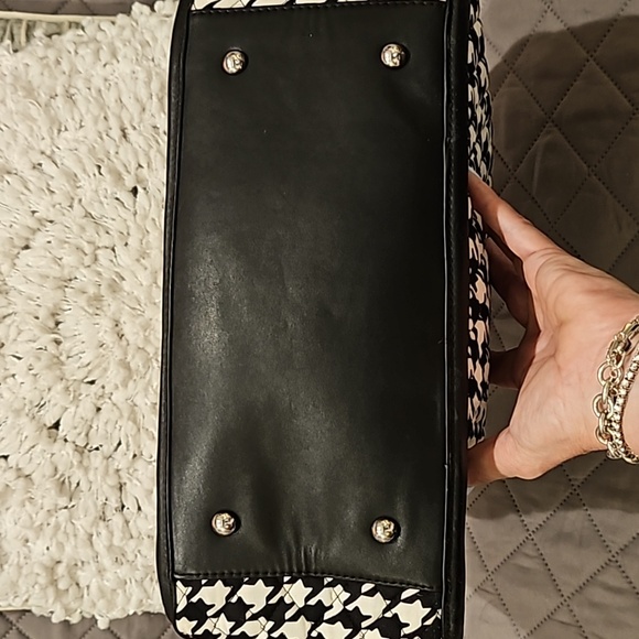 Vera Bradley Bag - Picture 8 of 16